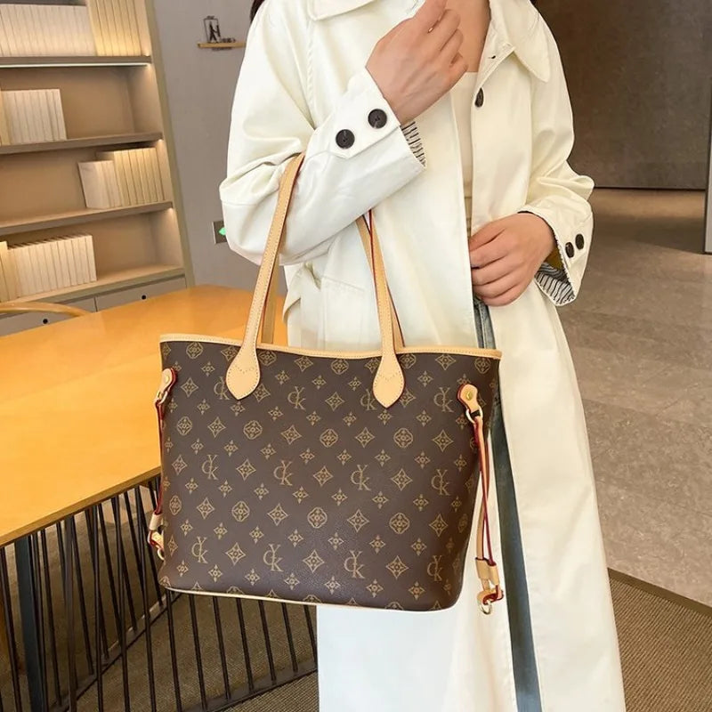 Hot Sale Crossbody Bag for Students, Simple and Cute Design, Great for Campus Life and Gift Giving