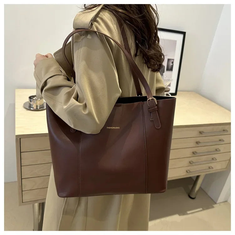 Retro Minimalist Large Capacity Commuter Bag Women's Winter New Fashion Handbag Shoulder Bag Tote Bag Soft Polyester Lining