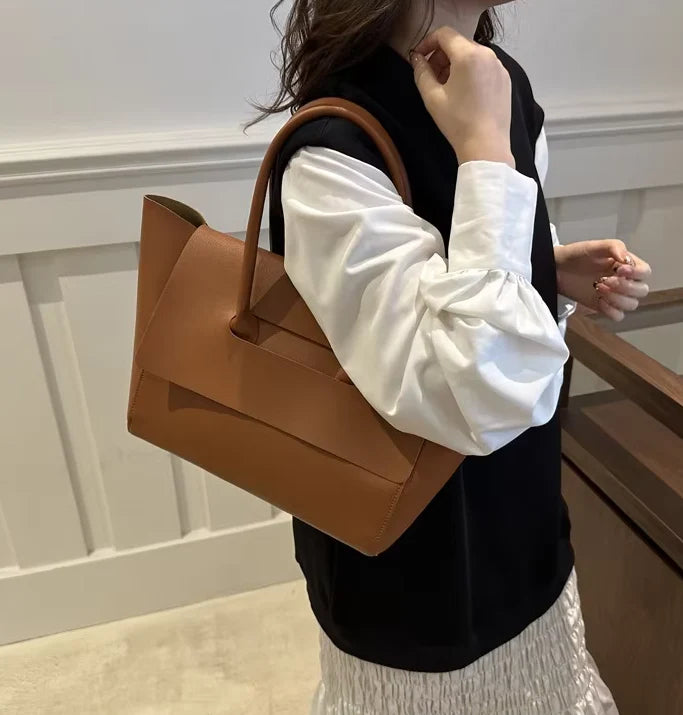 Designer Style Women's Large Capacity Handbag by Curvy Ware-CR-066